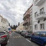 Apartment Gervasio Lobato Lissabon