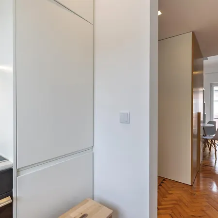 Gervasio Lobato * Lisboa