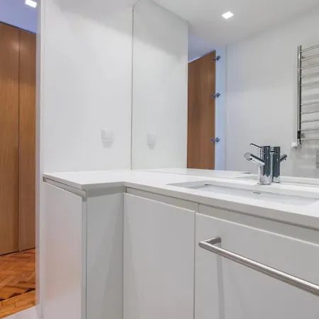 Gervasio Lobato * Lisboa